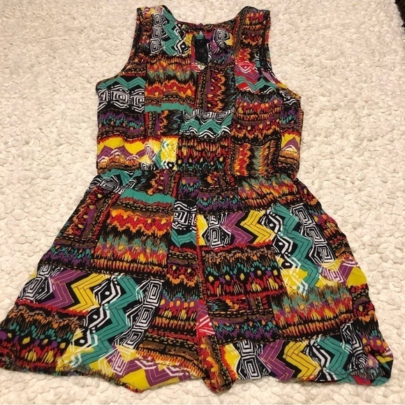BONGO Artsy Bohemian Aztec 100% Rayon Short One Piece Romper Womens Size Large - Picture 6 of 10